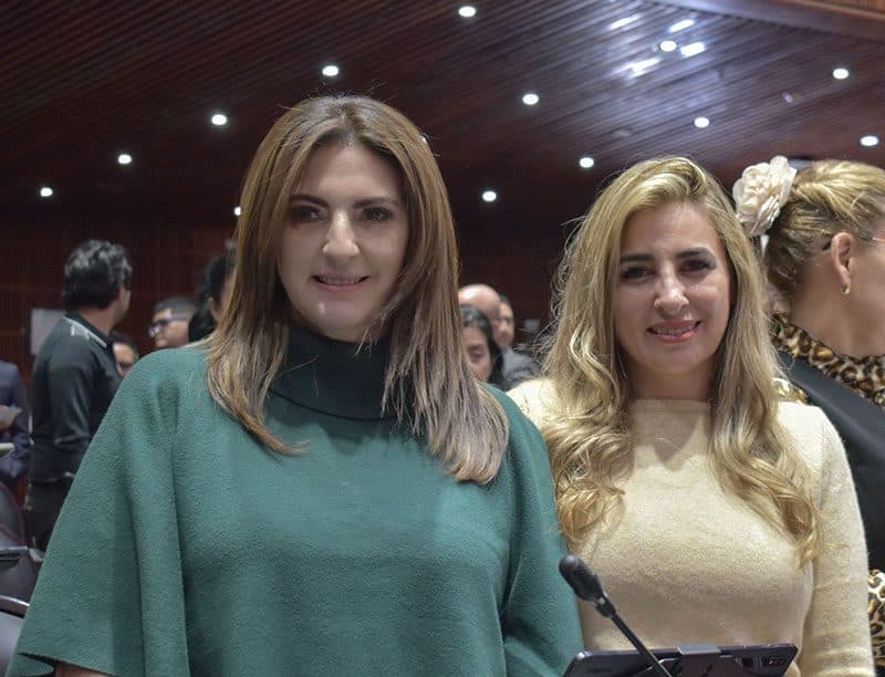 Participación de mujeres